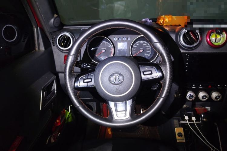 Used BAIC Off-Road BJ40 2016 40L 2.3T Automatic All-Wheel Drive Premium Edition Steering Wheel