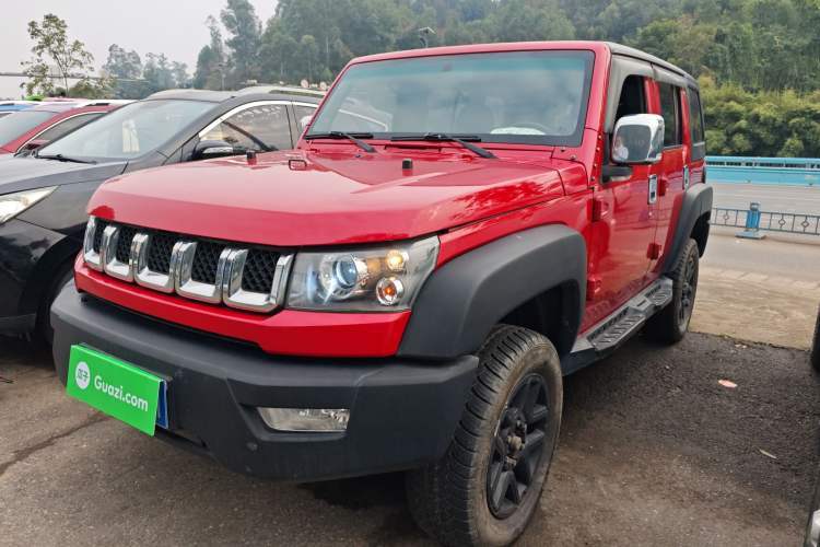 Used BAIC Off-Road BJ40 2016 40L 2.3T Automatic All-Wheel Drive Premium Edition Guazi used car, China used car export, Used car for sale, Used cars, Cheapest cars for sale