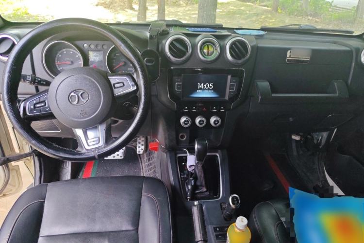 Used BAIC Off-Road BJ40 2016 40L 2.3T Automatic All-Wheel Drive Premium Edition Center Console