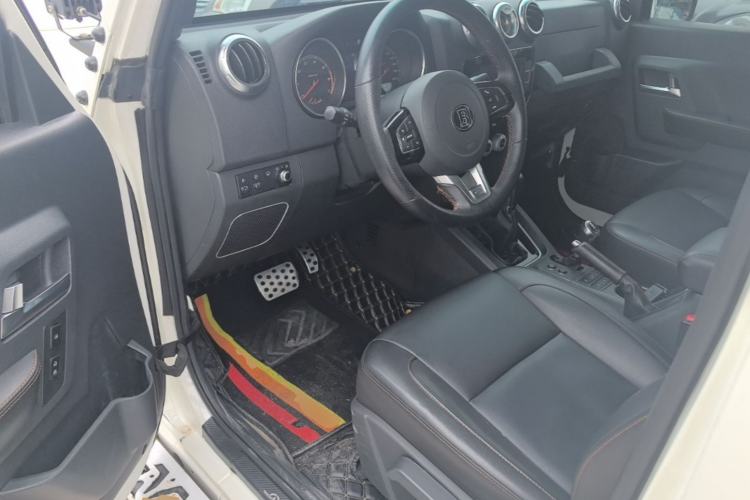 Used BAIC Off-Road BJ40 2016 40L 2.3T Automatic All-Wheel Drive Premium Edition Driver Seat