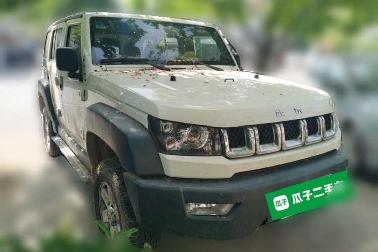Used BAIC Off-Road BJ40 2016 40L 2.0T Manual Two-Wheel Drive Luxury Edition Exterior 2