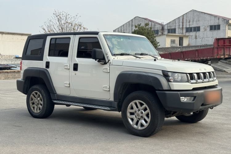 Used BAIC Off-Road BJ40 2016 40L 2.0T Manual All-Wheel Drive Prestige Edition Exterior 7