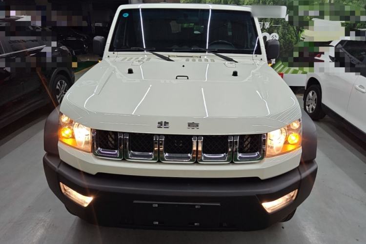 Used BAIC Off-Road BJ40 2016 40L 2.3T Automatic All-Wheel Drive Premium Edition Front