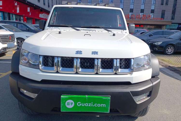 Used BAIC Off-Road BJ40 2016 40L 2.3T Automatic Two-Wheel Drive Luxury Edition Front