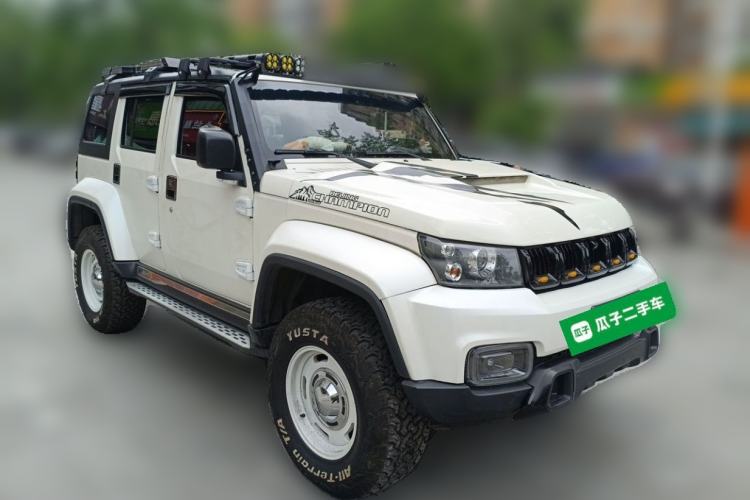Used BAIC Off-Road BJ40 2016 40L 2.3T Automatic All-Wheel Drive Premium Edition Front Right 45 Deg
