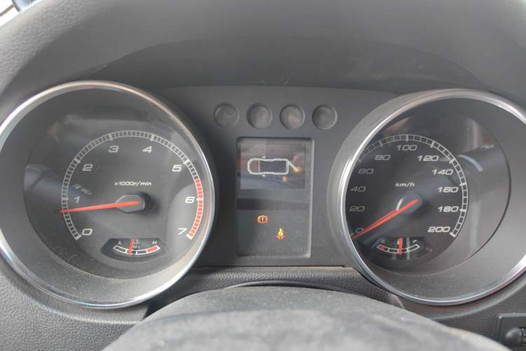 Used BAIC Off-Road BJ40 2016 40L 2.3T Automatic All-Wheel Drive Premium Edition Instrument Cluster