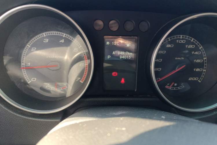 Used BAIC Off-Road BJ40 2016 40L 2.3T Automatic Two-Wheel Drive Luxury Edition Instrument Cluster