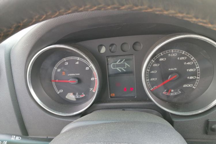 Used BAIC Off-Road BJ40 2016 40L 2.3T Automatic All-Wheel Drive Premium Edition Instrument Cluster