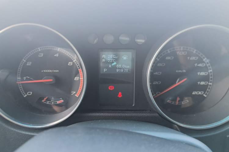 Used BAIC Off-Road BJ40 2016 40L 2.3T Automatic All-Wheel Drive Premium Edition Instrument Cluster