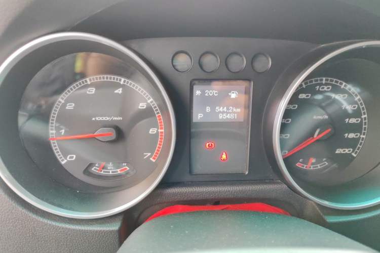 Used BAIC Off-Road BJ40 2016 40L 2.3T Automatic All-Wheel Drive Premium Edition Instrument Cluster