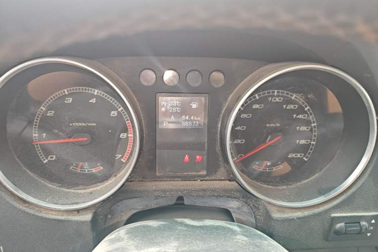 Used BAIC Off-Road BJ40 2016 40L 2.3T Automatic All-Wheel Drive Premium Edition Instrument Cluster