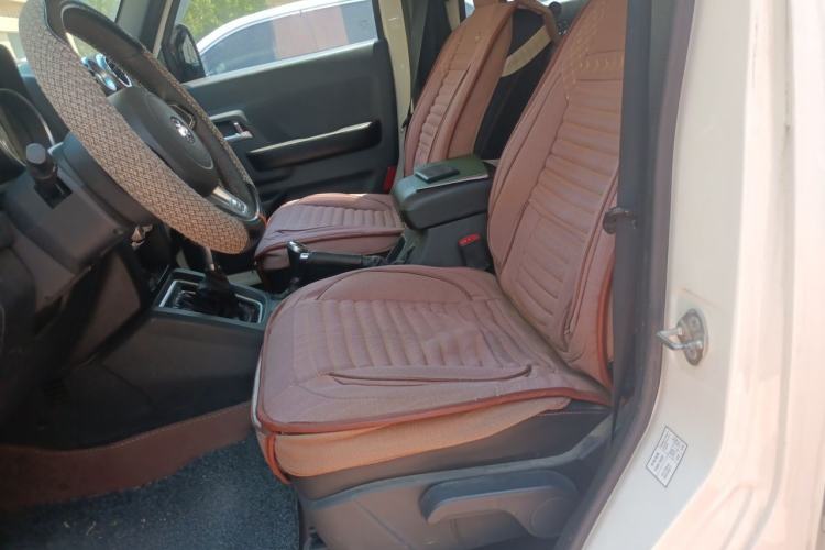 Used BAIC Off-Road BJ40 2016 40L 2.3T Automatic All-Wheel Drive Premium Edition Left Front Seat