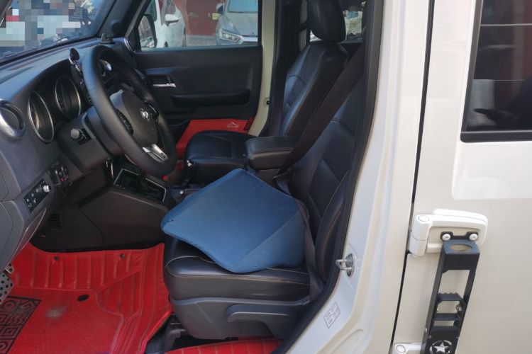 Used BAIC Off-Road BJ40 2016 40L 2.3T Automatic All-Wheel Drive Premium Edition Left Front Seat