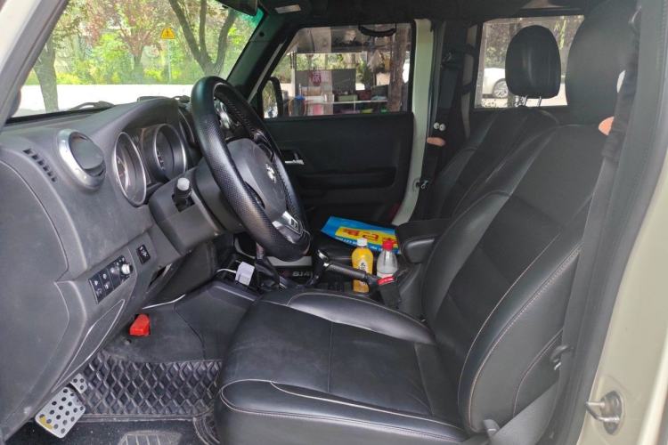 Used BAIC Off-Road BJ40 2016 40L 2.3T Automatic All-Wheel Drive Premium Edition Left Front Seat