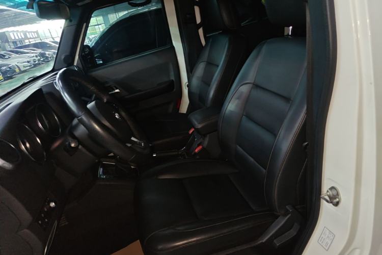 Used BAIC Off-Road BJ40 2016 40L 2.3T Automatic All-Wheel Drive Premium Edition Left Front Seat