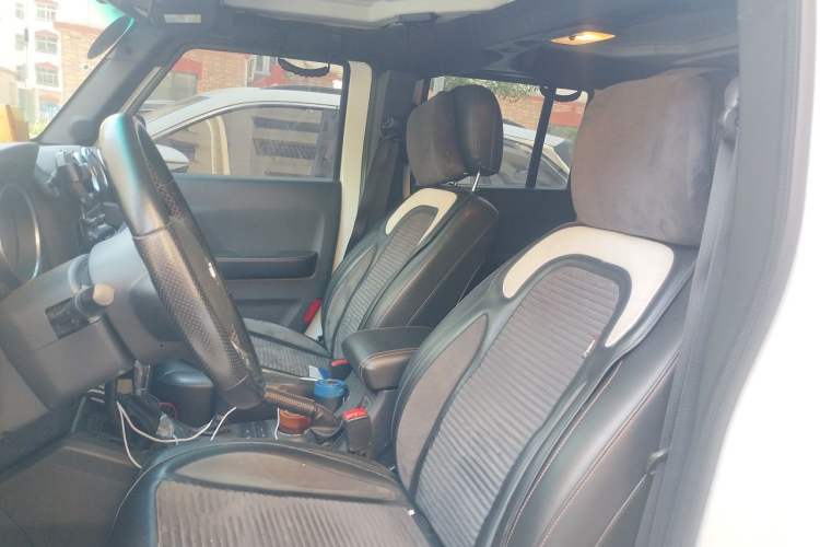 Used BAIC Off-Road BJ40 2016 40L 2.3T Automatic All-Wheel Drive Premium Edition Left Front Seat