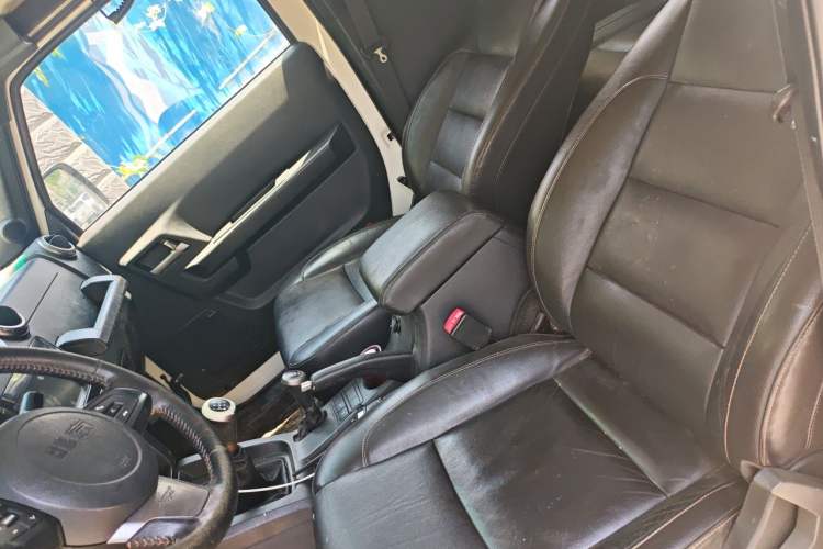 Used BAIC Off-Road BJ40 2016 2.0T Manual Four-Wheel Drive Prestige Edition Left Front Seat