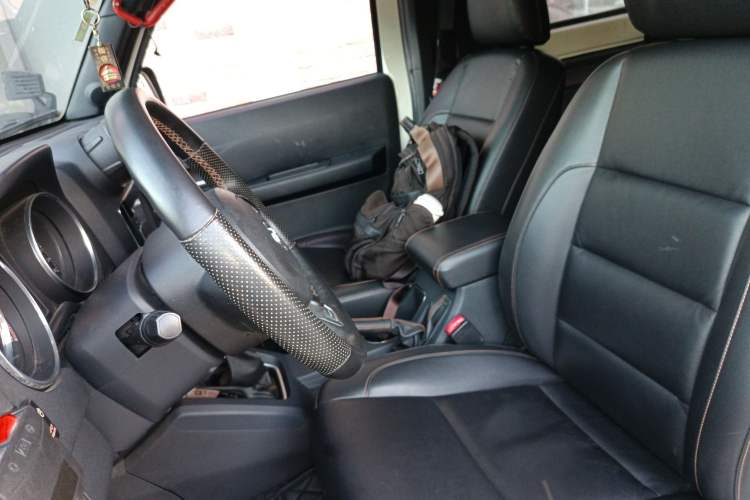 Used BAIC Off-Road BJ40 2016 2.3T Automatic Two-Wheel Drive Prestige Edition Left Front Seat