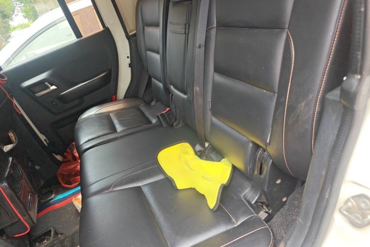 Used BAIC Off-Road BJ40 2016 40L 2.3T Automatic All-Wheel Drive Premium Edition Left Rear Seat