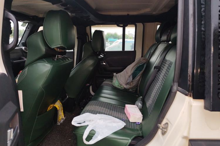 Used BAIC Off-Road BJ40 2016 40L 2.3T Automatic All-Wheel Drive Premium Edition Left Rear Seat