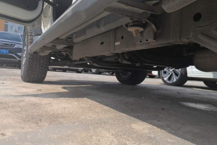 Used BAIC Off-Road BJ40 2016 40L 2.3T Automatic All-Wheel Drive Premium Edition Left Side Sill