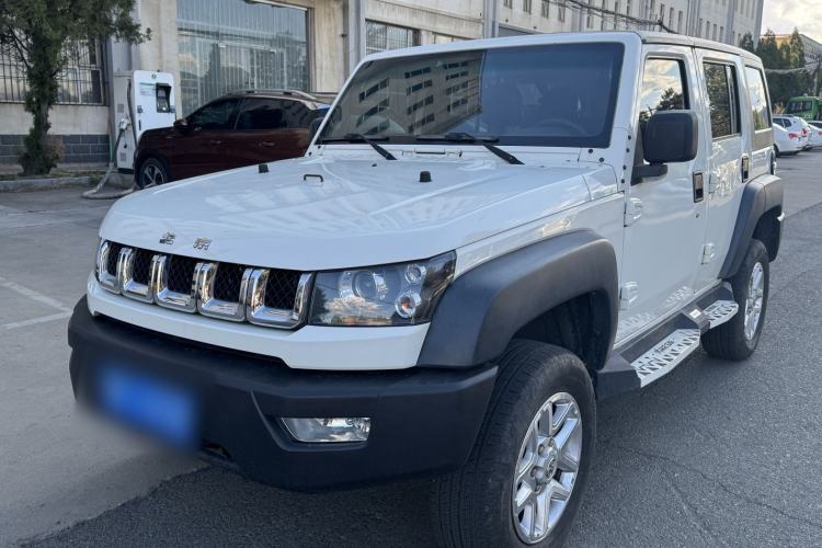 Used BAIC Off-Road BJ40 2016 40L 2.3T Automatic All-Wheel Drive Premium Edition Guazi used car, China used car export, Used car for sale, Used cars, Cheapest cars for sale