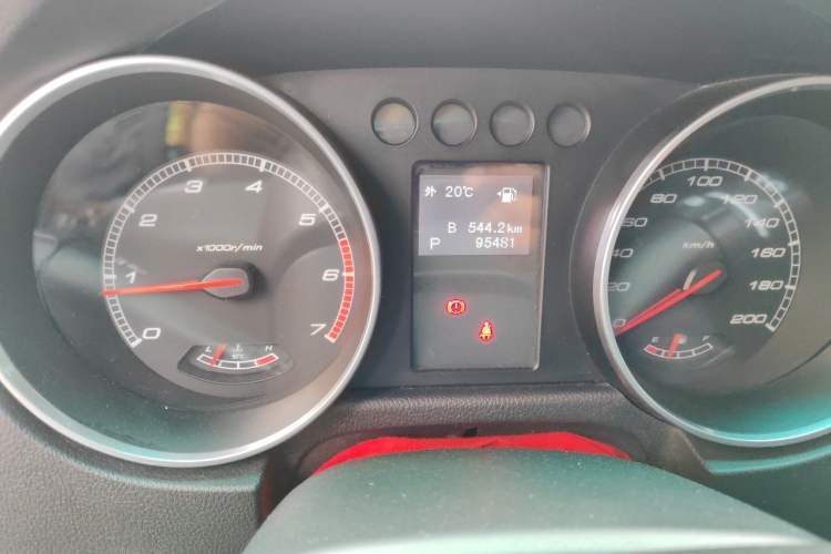 Used BAIC Off-Road BJ40 2016 40L 2.3T Automatic All-Wheel Drive Premium Edition Odometer Close Up