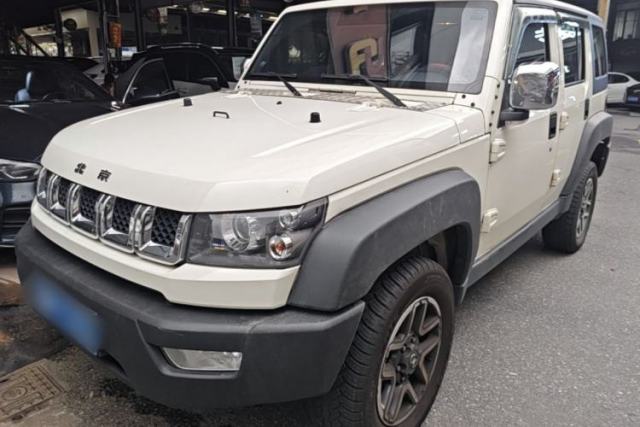 Used BAIC Off-Road BJ40 2016 40L 2.3T Automatic All-Wheel Drive Premium Edition