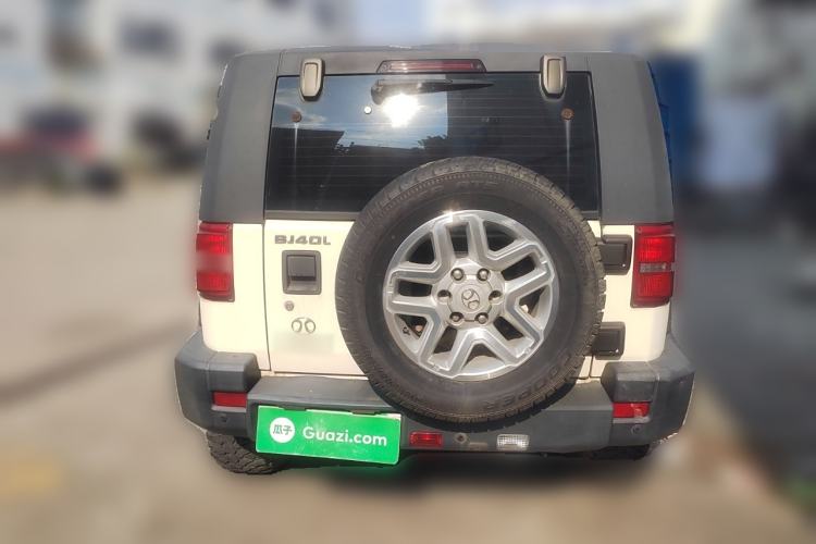 Used BAIC Off-Road BJ40 2016 40L 2.3T Automatic Two-Wheel Drive Prestige Edition Rear