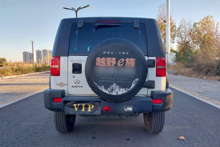 Used BAIC Off-Road BJ40 2016 40L 2.0T Manual Two-Wheel Drive Luxury Edition Rear