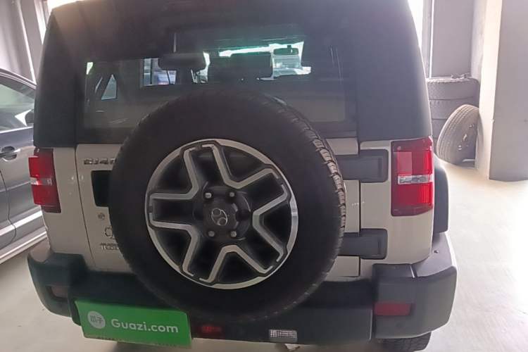 Used BAIC Off-Road BJ40 2016 40L 2.3T Automatic All-Wheel Drive Premium Edition Rear