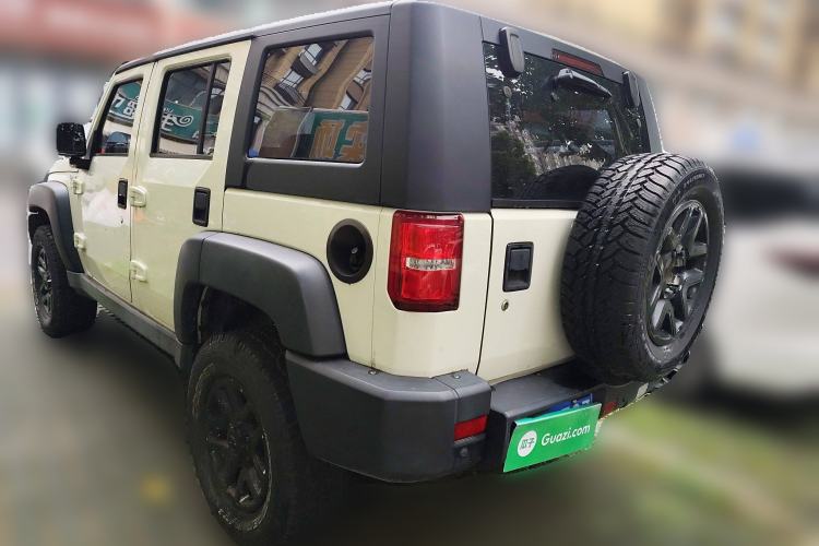 Used BAIC Off-Road BJ40 2016 40L 2.0T Manual All-Wheel Drive Prestige Edition Rear Left 45 Deg