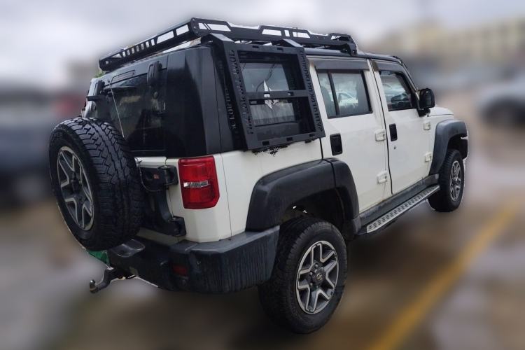 Used BAIC Off-Road BJ40 2016 40L 2.3T Automatic All-Wheel Drive Premium Edition Rear Right 45 Deg