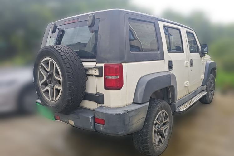 Used BAIC Off-Road BJ40 2016 40L 2.3T Automatic All-Wheel Drive Premium Edition Rear Right 45 Deg