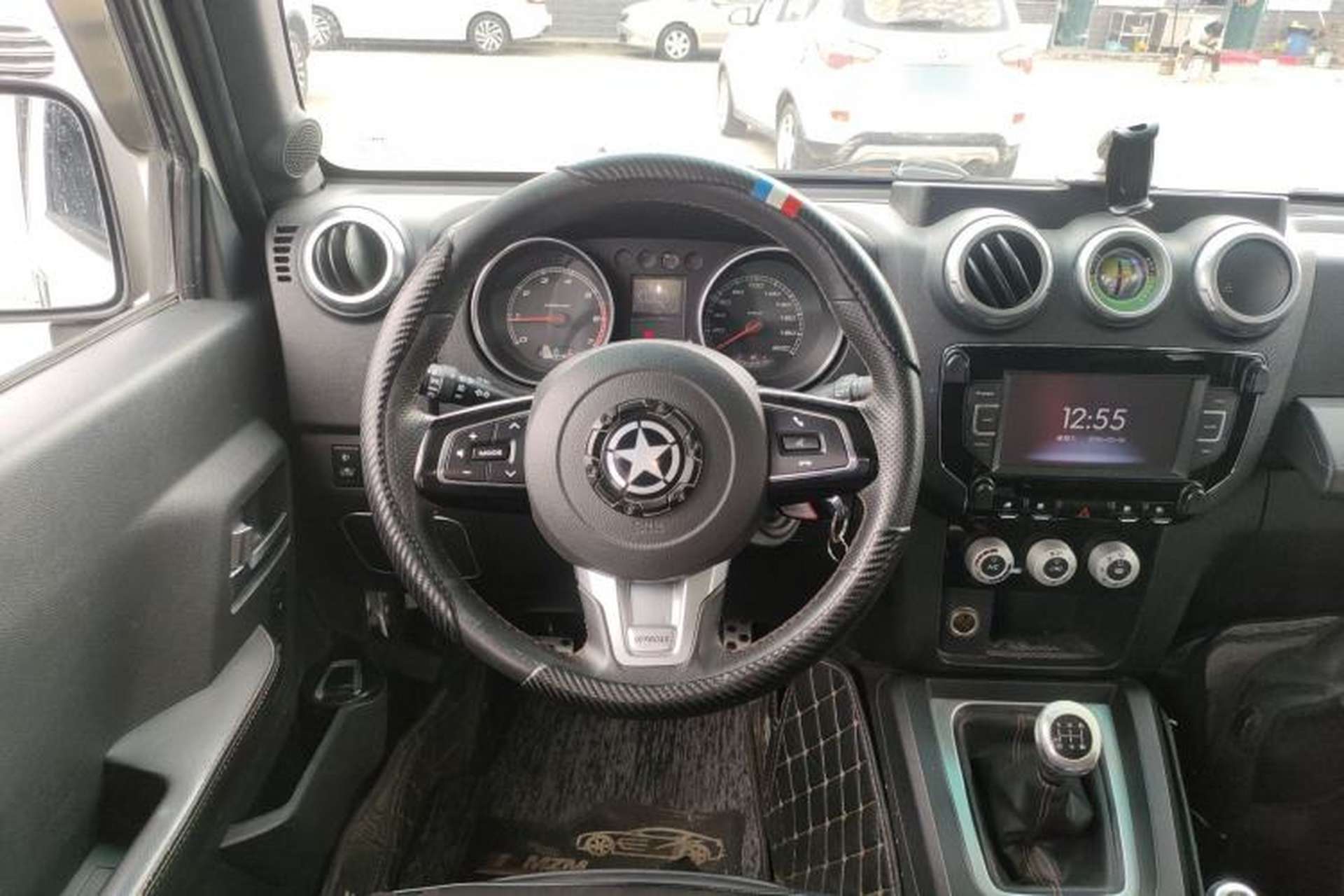 Used BAIC Off-Road BJ40 2016 40L 2.0T Manual All-Wheel Drive Prestige Edition Steering Wheel
