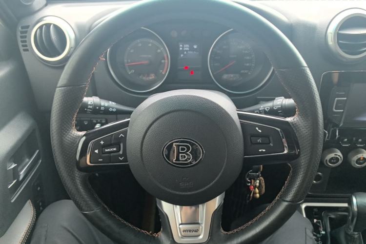 Used BAIC Off-Road BJ40 2016 40L 2.3T Automatic All-Wheel Drive Premium Edition Steering Wheel