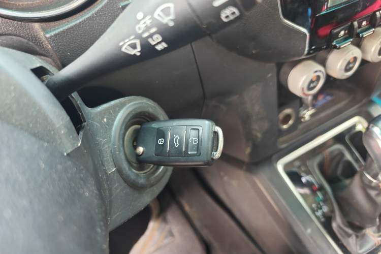 Used BAIC Off-Road BJ40 2016 40L 2.3T Automatic All-Wheel Drive Premium Edition Vehicle Key