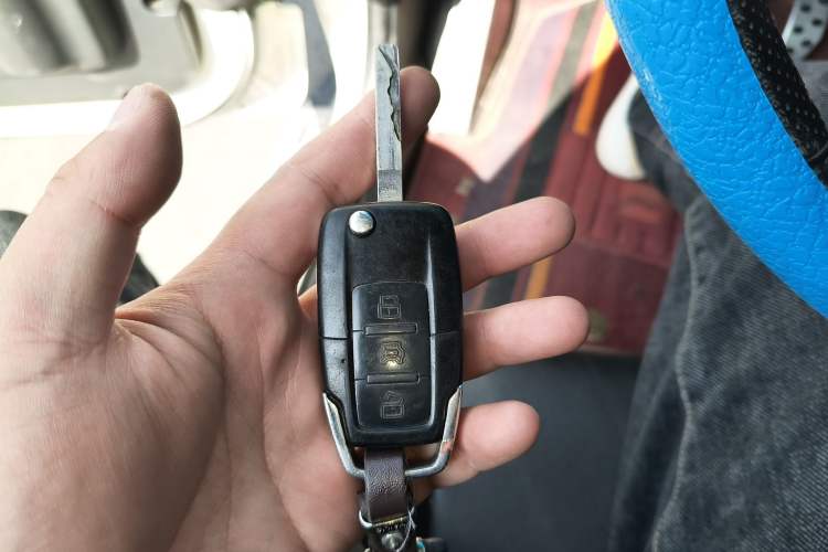 Used BAIC Off-Road BJ40 2016 40L 2.3T Automatic All-Wheel Drive Premium Edition Vehicle Key