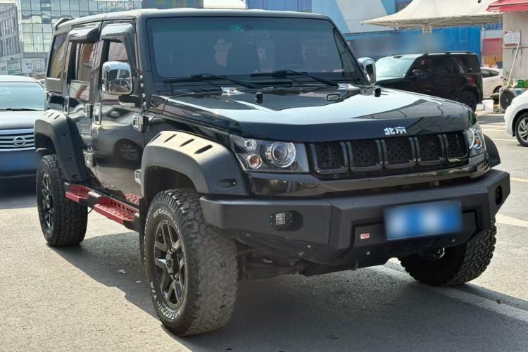 Used BAIC Off-Road BJ40 2017 40L 2.3T Automatic All-Wheel Drive Ring of the Tower Champion Edition Exterior 2