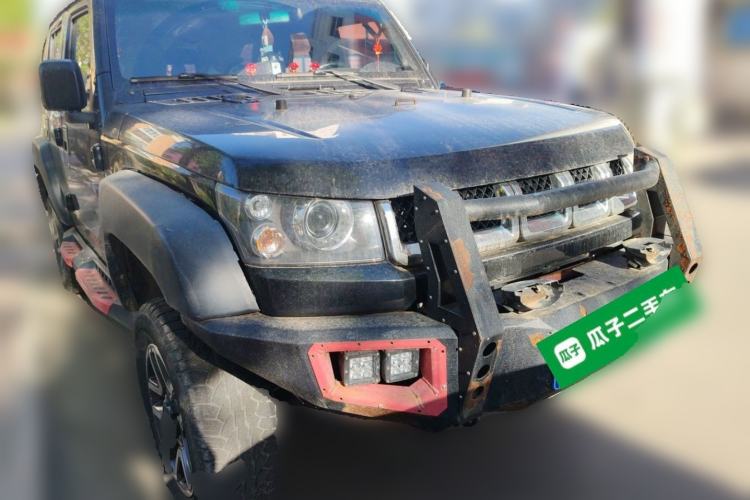 Used BAIC Off-Road BJ40 2017 40L 2.3T Automatic All-Wheel Drive Ring of the Tower Champion Edition Front Right 45 Deg