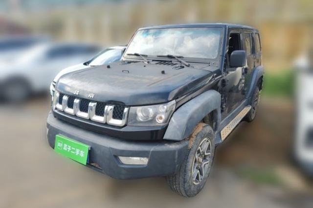 BAIC Off-Road BJ40 2017 40L 2.3T Automatic All-Wheel Drive Ring of the Tower Champion Edition usado