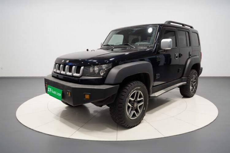 Used BAIC Off-Road BJ40 2017 40L 2.3T Automatic All-Wheel Drive Ring of the Tower Champion Edition Guazi used car, China used car export, Used car for sale, Used BAIC Off-Road cars, Cheapest cars for sale