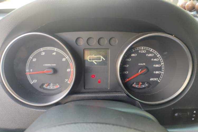 Used BAIC Off-Road BJ40 2017 40L 2.3T Automatic All-Wheel Drive Ring of the Tower Champion Edition Instrument Cluster