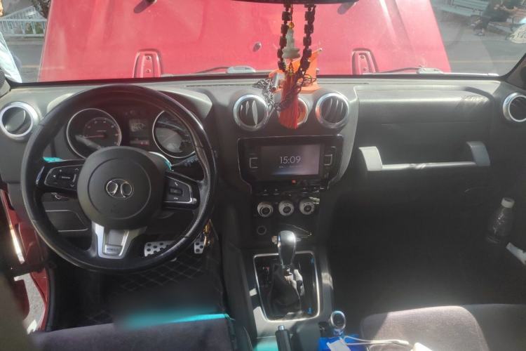 Used BAIC Off-Road BJ40 2017 40L 2.3T Automatic All-Wheel Drive Ring of the Tower Champion Edition Center Console