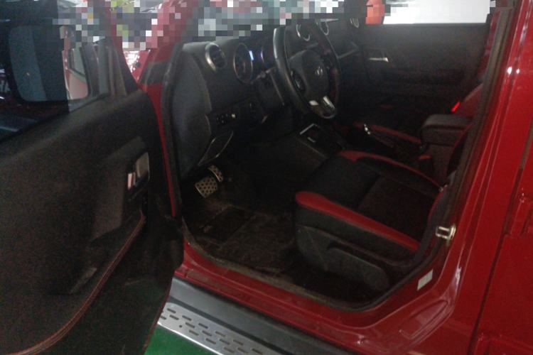 Used BAIC Off-Road BJ40 2017 40L 2.3T Automatic All-Wheel Drive Ring of the Tower Champion Edition Driver Seat