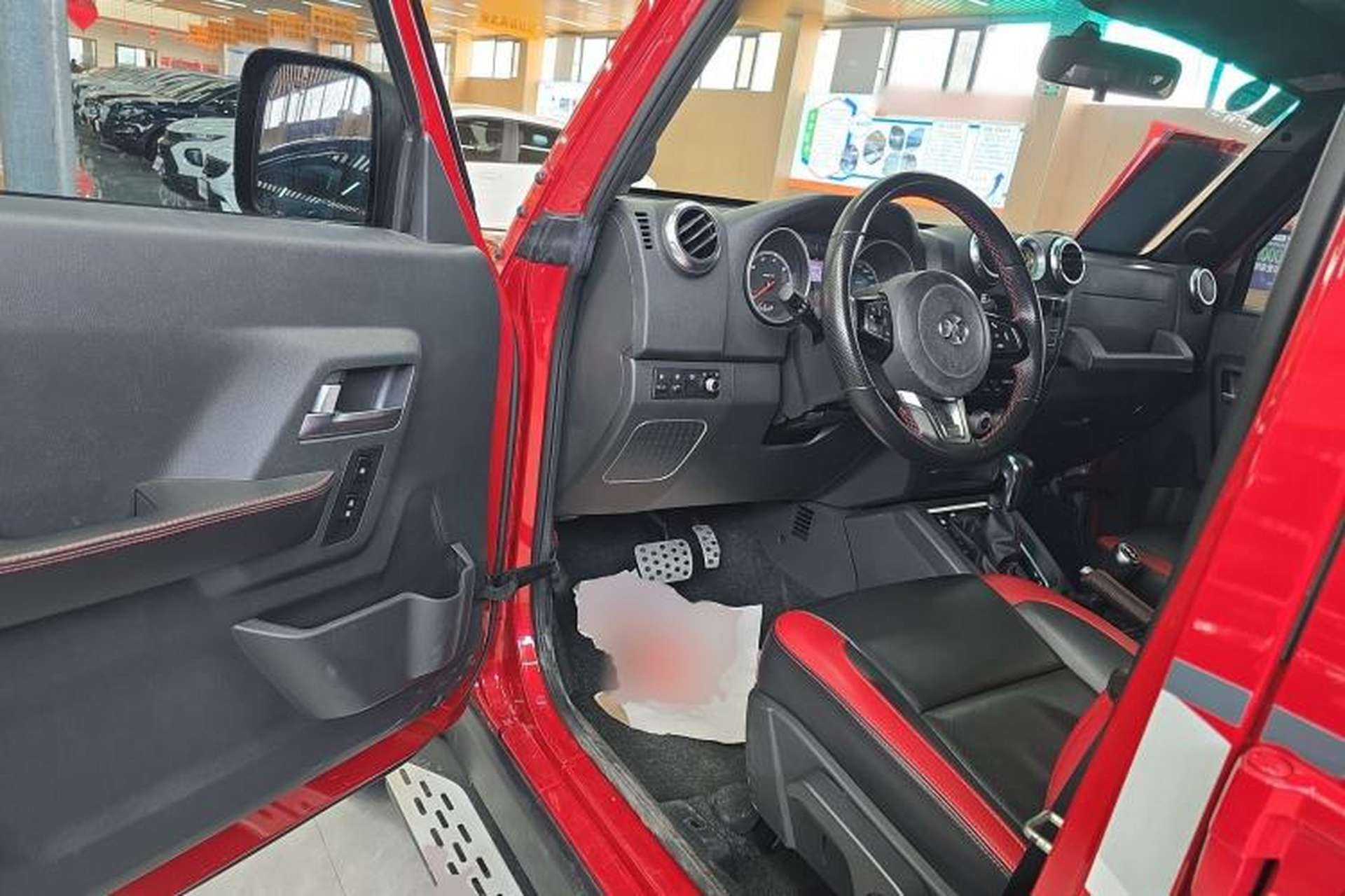 Used BAIC Off-Road BJ40 2017 40L 2.3T Automatic All-Wheel Drive Ring of the Tower Champion Edition Driver Seat