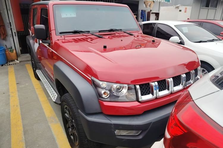 Used BAIC Off-Road BJ40 2017 40L 2.3T Automatic All-Wheel Drive Ring of the Tower Champion Edition Exterior 1