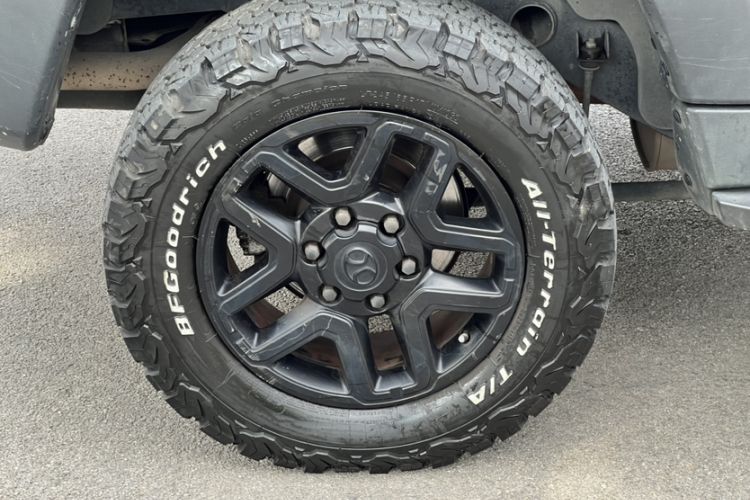 Used BAIC Off-Road BJ40 2017 40L 2.3T Manual Four-Wheel Drive Ring of the Tower Champion Edition Exterior 6