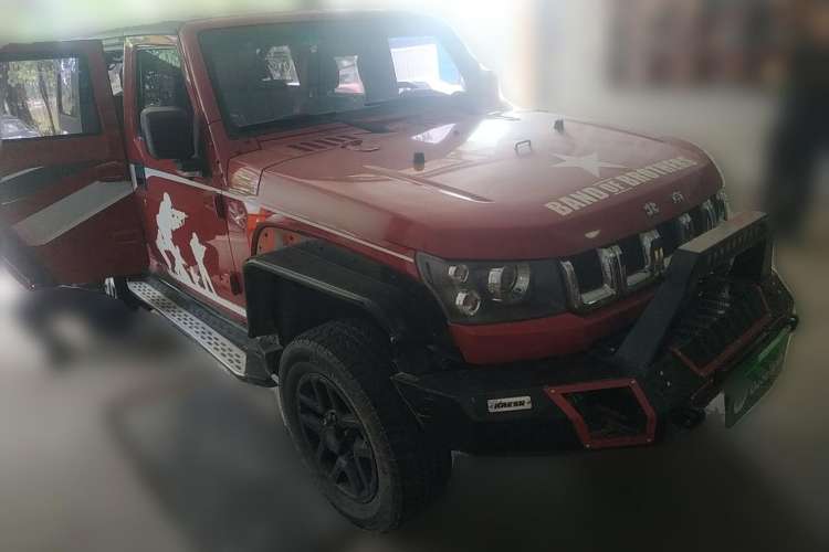 Used BAIC Off-Road BJ40 2017 40L 2.3T Automatic All-Wheel Drive Ring of the Tower Champion Edition Front Right 45 Deg