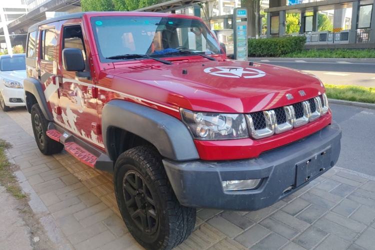 Used BAIC Off-Road BJ40 2017 40L 2.3T Automatic All-Wheel Drive Ring of the Tower Champion Edition Front Right 45 Deg
